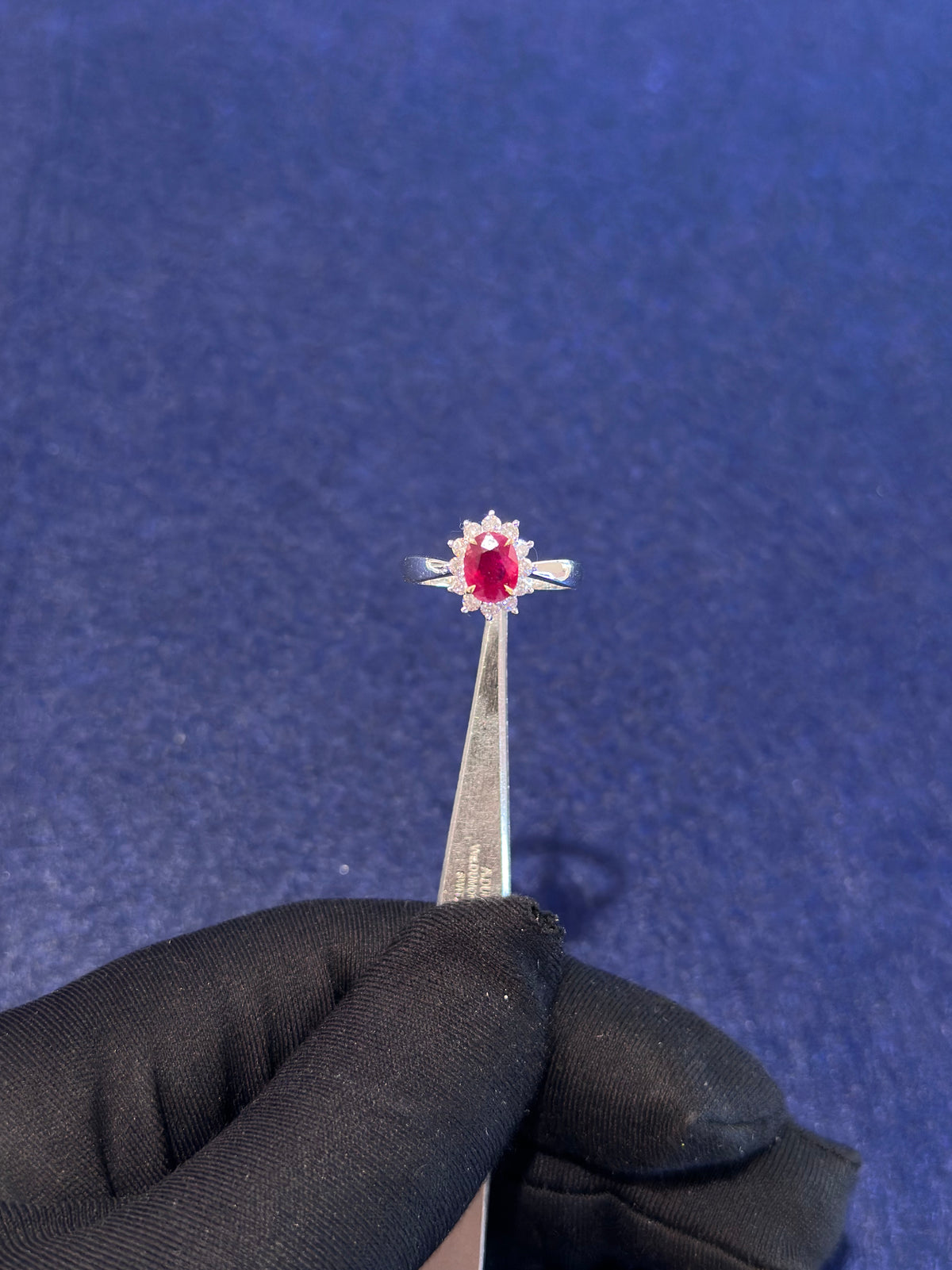Anello Rubino e Brillanti