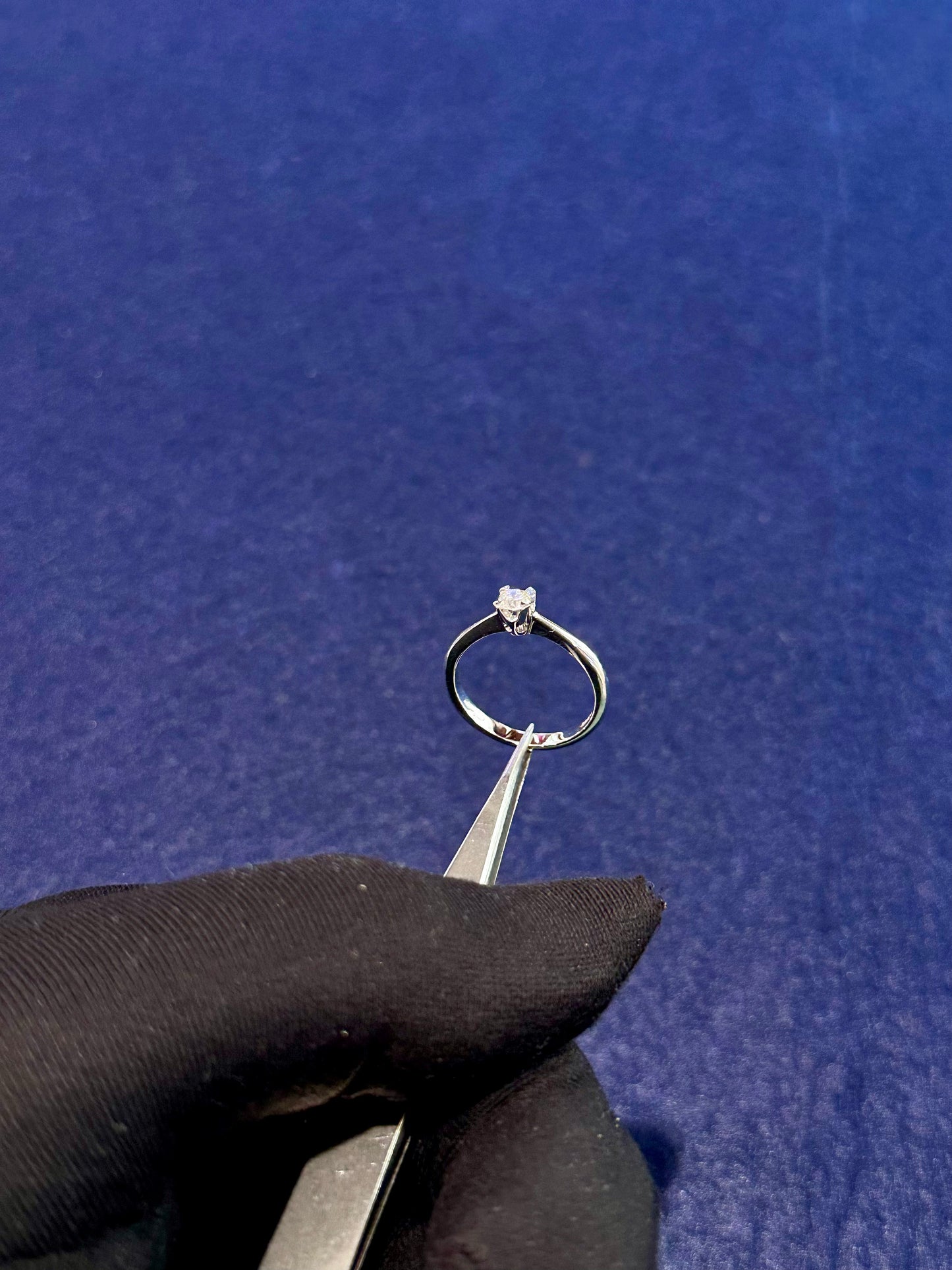 Anello Solitario 0,22ct G VS1